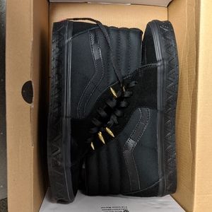 Vans x Marvel Sk8-hi